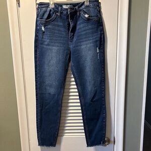 KanCan distressed Dark Wash Ankle Jeans